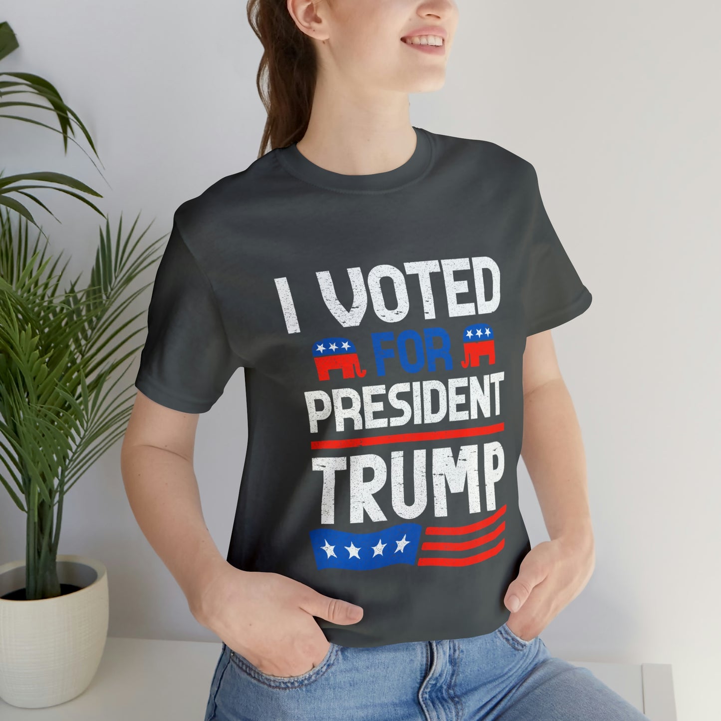 I voted for Trump Unisex Jersey Short Sleeve Tee