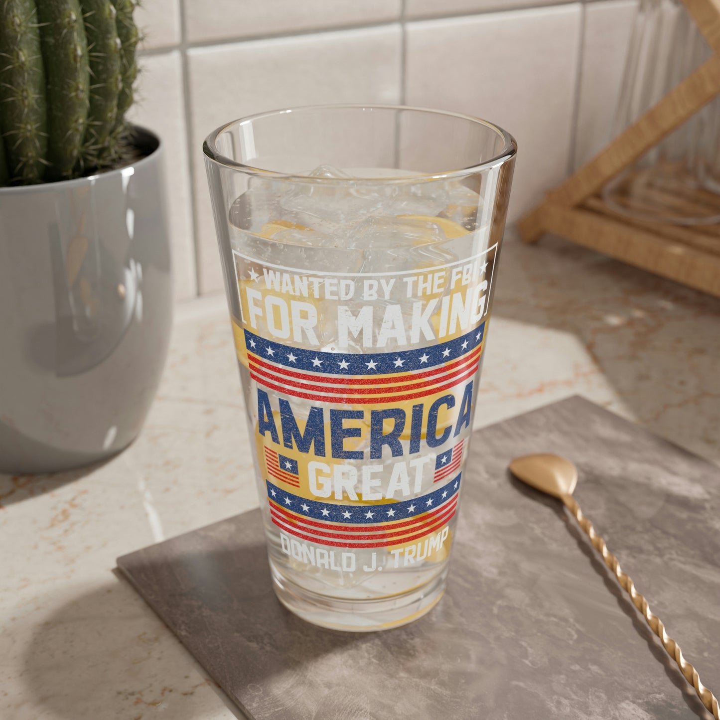 Trump 16 oz mixing glass